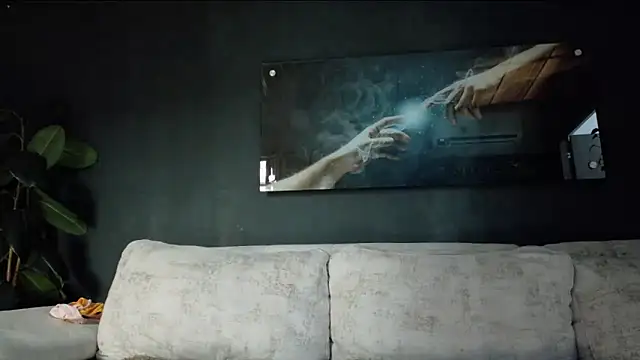 Crhis N Derek online show from September 2025 09:37:01 PM