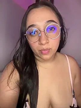 cata megan online show from March 2025 02:32:02 PM