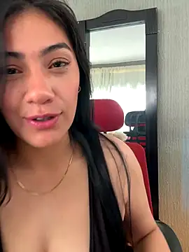 Snapshot of emmily_d chatting on November 2025 06:51:02 PM emmily d online show from November 2025 06:51:02 PM