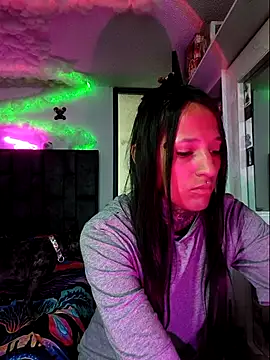 Nicole420squirt online show from September 2025 05:15:02 PM