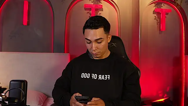 Ryan Hunt online show from October 2025 12:24:02 PM