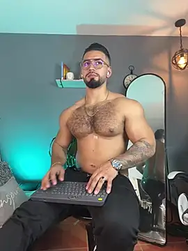jaxon colton online show from January 2025 03:22:01 AM