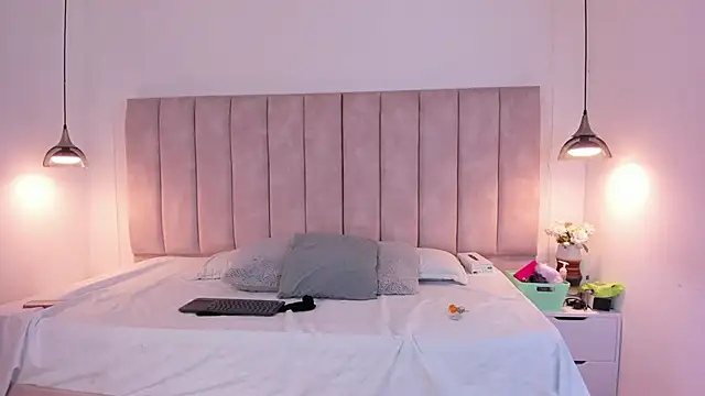 Julieta Jane online show from November 2025 04:14:01 AM