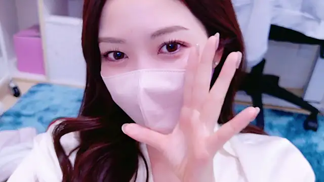 Snapshot of oxo_yuna_oxo chatting on December 2024 11:41:02 AM oxo yuna oxo online show from December 2024 11:41:02 AM