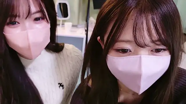 Snapshot of oxo_yuna_oxo chatting on January 2025 04:48:02 PM oxo yuna oxo online show from January 2025 04:48:02 PM