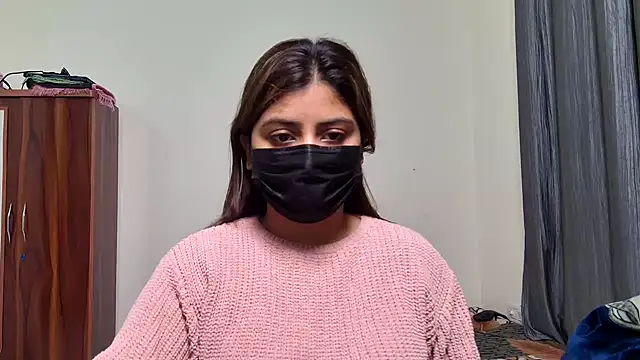 Hoty-Shivangi online show from December 2025 02:13:02 PM