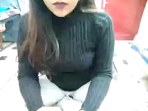 Snapshot of aarushi_sharmaa chatting on February 2025 02:08:02 AM aarushi sharmaa online show from February 2025 02:08:02 AM