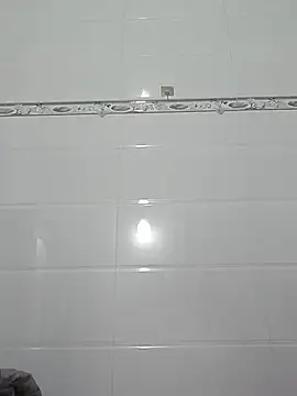 girldam95 online show from February 2026 06:53:01 AM