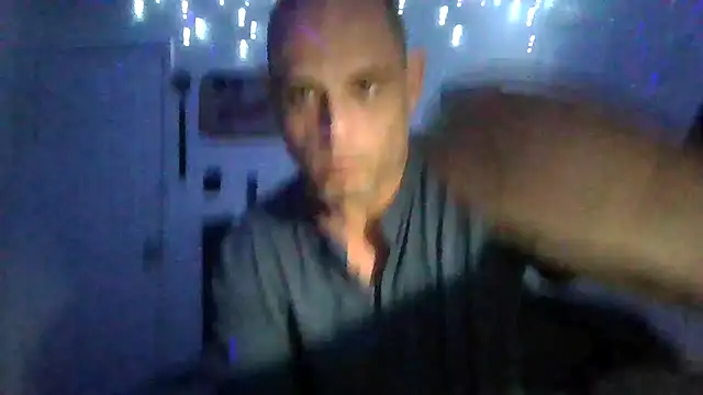 Buffshagswell online show from February 2025 11:37:01 PM