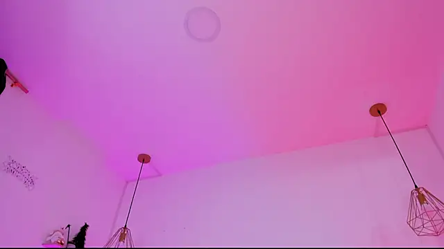 Jimena White  online show from December 2024 05:31:01 AM