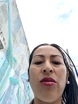 Snapshot of MARIANA-12_ chatting on January 2025 03:08:01 PM MARIANA-12 online show from January 2025 03:08:01 PM