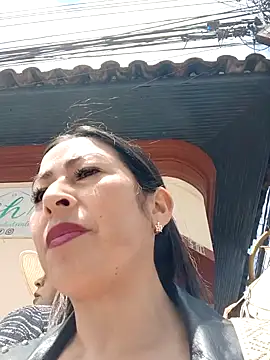 Snapshot of MARIANA-12_ chatting on January 2025 04:49:02 PM MARIANA-12 online show from January 2025 04:49:02 PM