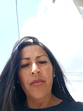 Snapshot of MARIANA-12_ chatting on January 2025 01:39:01 PM MARIANA-12 online show from January 2025 01:39:01 PM