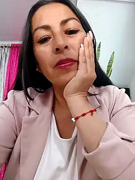 Snapshot of MARIANA-12_ chatting on January 2025 08:26:01 PM MARIANA-12 online show from January 2025 08:26:01 PM