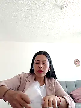 Snapshot of MARIANA-12_ chatting on January 2025 01:56:02 PM MARIANA-12 online show from January 2025 01:56:02 PM