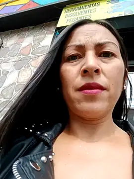 Snapshot of MARIANA-12_ chatting on January 2025 02:31:02 PM MARIANA-12 online show from January 2025 02:31:02 PM