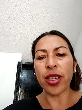 Snapshot of MARIANA-12_ chatting on February 2025 08:35:02 PM MARIANA-12 online show from February 2025 08:35:02 PM