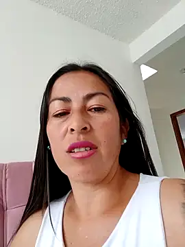 Snapshot of MARIANA-12_ chatting on February 2025 06:04:02 PM MARIANA-12 online show from February 2025 06:04:02 PM