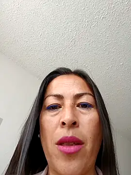 Snapshot of MARIANA-12_ chatting on February 2025 03:29:01 PM MARIANA-12 online show from February 2025 03:29:01 PM
