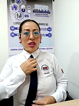 Snapshot of MARIANA-12_ chatting on September 2025 12:15:02 PM MARIANA-12 online show from September 2025 12:15:02 PM
