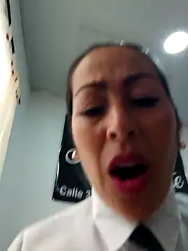Snapshot of MARIANA-12_ chatting on September 2025 12:04:02 PM MARIANA-12 online show from September 2025 12:04:02 PM