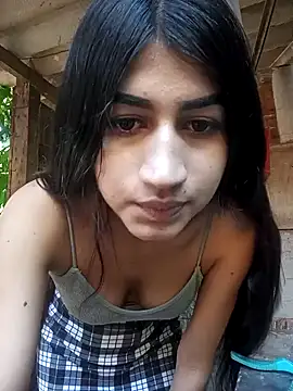 Snapshot of Julix_A chatting on December 2024 08:20:02 PM Julix A online show from December 2024 08:20:02 PM