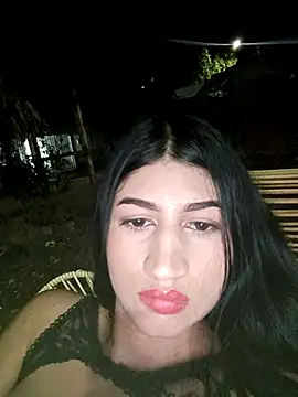 Snapshot of Julix_A chatting on September 2025 01:21:01 AM Julix A online show from September 2025 01:21:01 AM