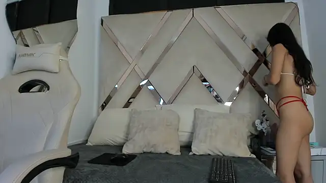 ninaht online show from January 2025 08:54:01 PM