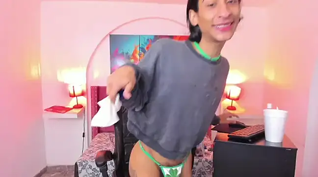 SofiaNaugthyxTS online show from March 2025 10:14:01 AM