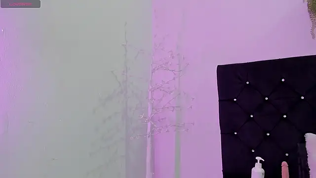 Natasha by online show from March 2025 04:56:02 PM