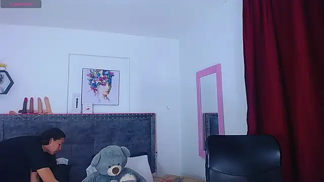 Amber hot22 online show from January 2025 07:26:01 PM