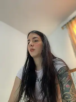 Alice woodville online show from March 2026 08:45:01 PM