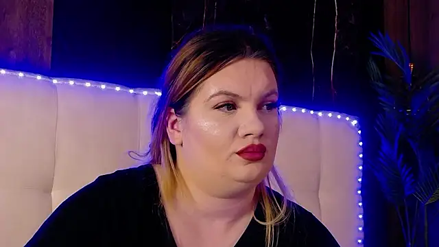 MelanieBrownn online show from February 2026 05:38:02 AM