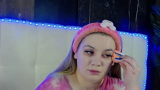 MelanieBrownn online show from April 2026 04:40:01 AM