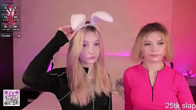 Naughty  Couplles online show from March 2025 03:09:02 AM