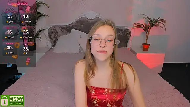 Snapshot of LayriantaVee chatting on January 2025 10:32:02 AM LayriantaVee online show from January 2025 10:32:02 AM