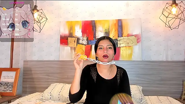 Candys victoria online show from March 2025 06:13:02 AM