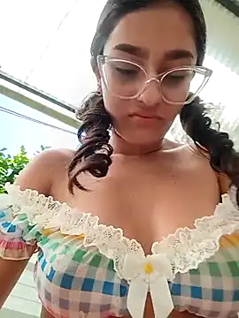 Ary-18 online show from October 2025 01:46:02 PM