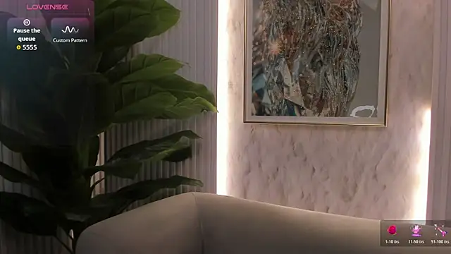 Sensual Sophie  online show from January 2026 11:26:01 AM