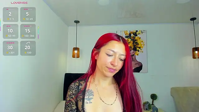 Scarlett  bell online show from October 2025 01:20:01 PM