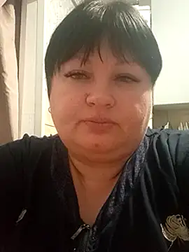 Snapshot of Marina376 chatting on January 2025 09:14:02 PM Marina376 online show from January 2025 09:14:02 PM