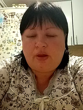 Snapshot of Marina376 chatting on November 2025 09:32:01 PM Marina376 online show from November 2025 09:32:01 PM