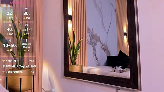 valentina lux online show from February 2025 09:23:01 AM