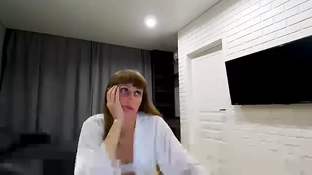 Daniella Lorente online show from July 2026 12:13:02 AM