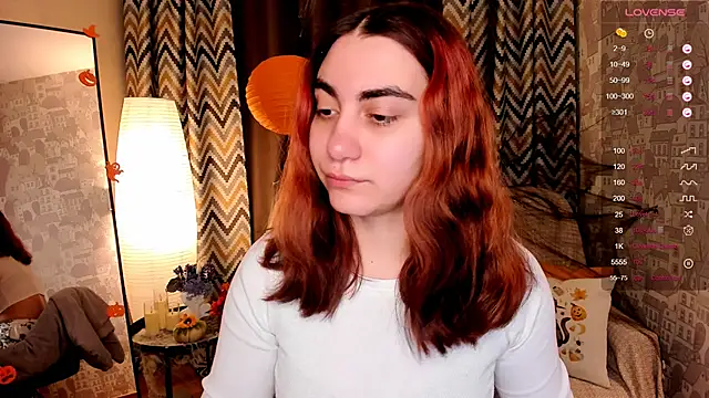 Snapshot of hannacheekss_ chatting on October 2025 02:08:02 AM hannacheekss online show from October 2025 02:08:02 AM