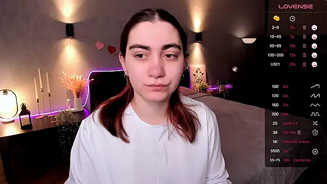 hannacheekss  online show from April 2026 02:09:01 AM