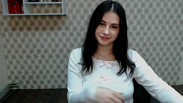 Snapshot of AliceSexyyy_ chatting on December 2024 07:11:02 PM AliceSexyyy online show from December 2024 07:11:02 PM