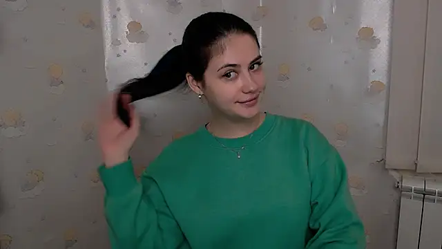 Snapshot of AliceSexyyy_ chatting on January 2025 01:41:01 PM AliceSexyyy online show from January 2025 01:41:01 PM