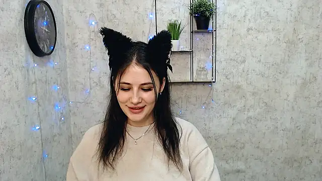 Snapshot of AliceSexyyy_ chatting on January 2025 04:06:01 AM AliceSexyyy online show from January 2025 04:06:01 AM