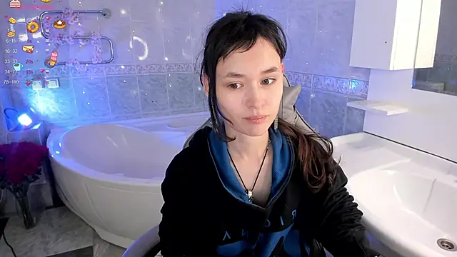 Emily Strikeee online show from October 2025 09:08:01 AM